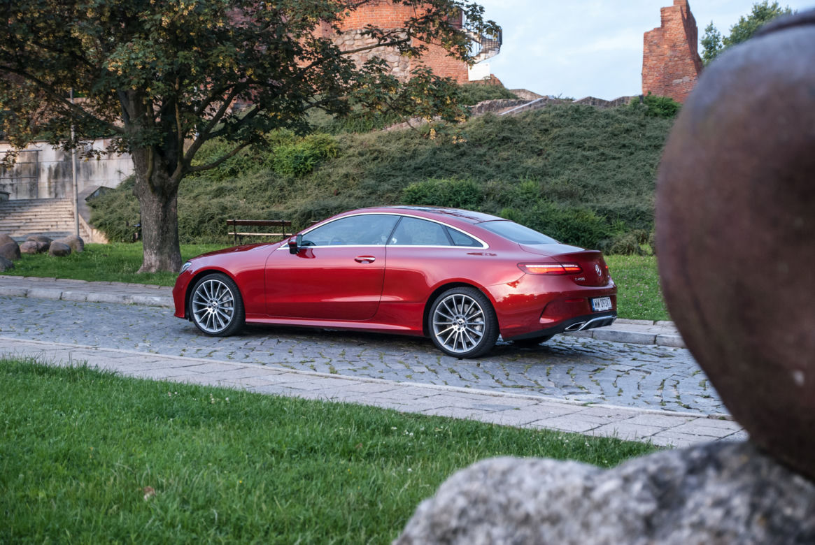 Mercedes-Benz E400 Coupe 4Matic