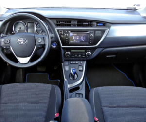Toyota Auris Hybrid