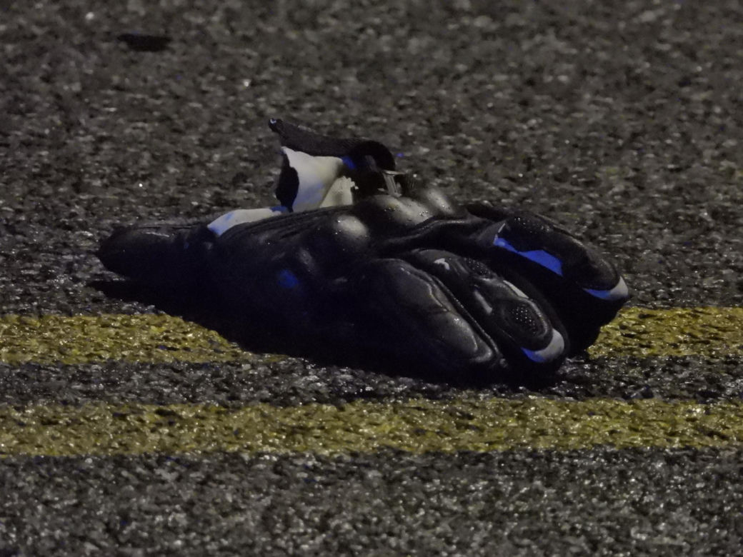 Makabra na Wisłostradzie. Roztrzaskane auta i motocykle. Dwie osoby reanimowane w tym dziecko 