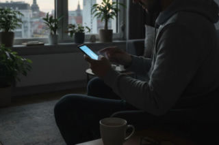 Nagrali śmierć kobiety dla zasięgów. „Zniszczyli mi życie dla kilku lajków”