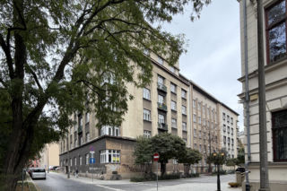 Kamienica czynszowa Fabryki Ćmielów w Krakowie
