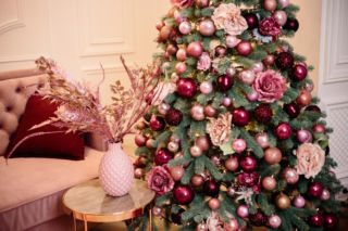 Jak ubrać choinkę 2025? Inspiracje
