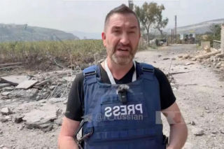 Reporter wojenny oszukał przeznaczenie! Wideo mrozi krew w żyłach