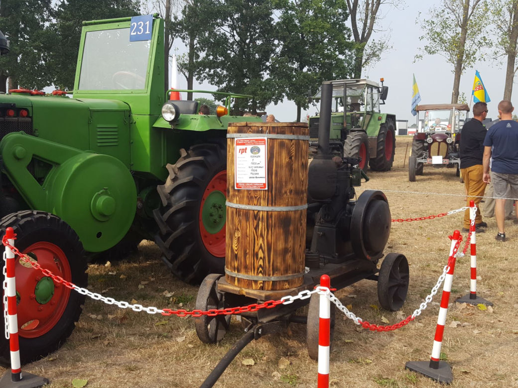 Wilkowice opanowały w weekend ciągniki i maszyny rolnicze