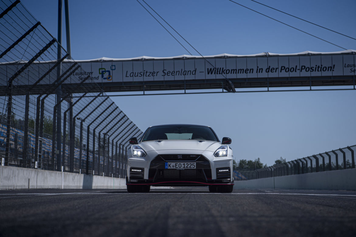 Nissan GT-R NISMO (2020)