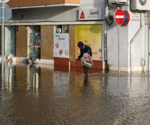 Zalana Portugalia wybrała prezydenta! Wybory mimo katalizmu