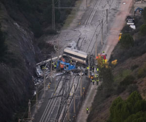 Pies ocalał z katastrofy w Hiszpanii. Trwają poszukiwania