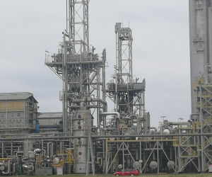 ANWIL z Grupy PKN ORLEN buduje trzecią linię do produkcji nawozów azotowych.