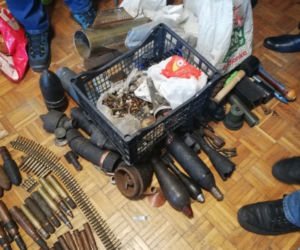 Arsenał na Osiedlu Mokre w Toruniu - policja zatrzymała 41-latka