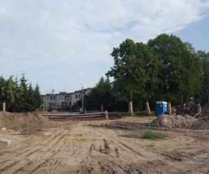 Na Fabrycznej w Lesznie budują kolejne rondo w Lesznie