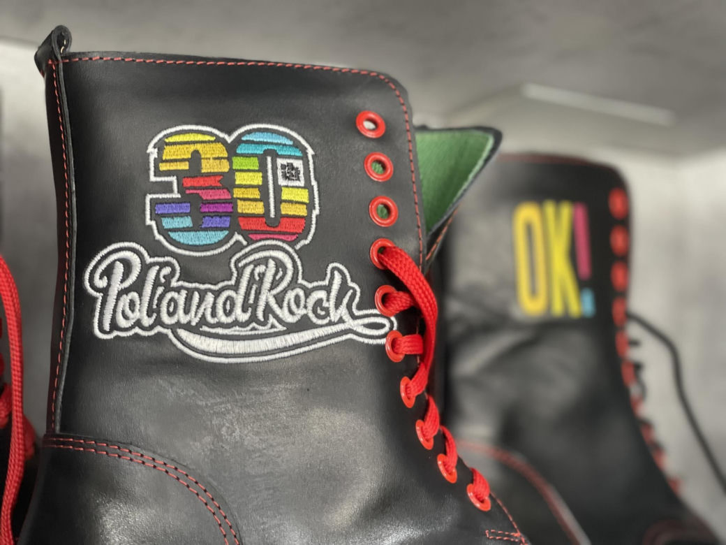 Wyjątkowe buty na finał WOŚP! Jedna para trafi na licytację