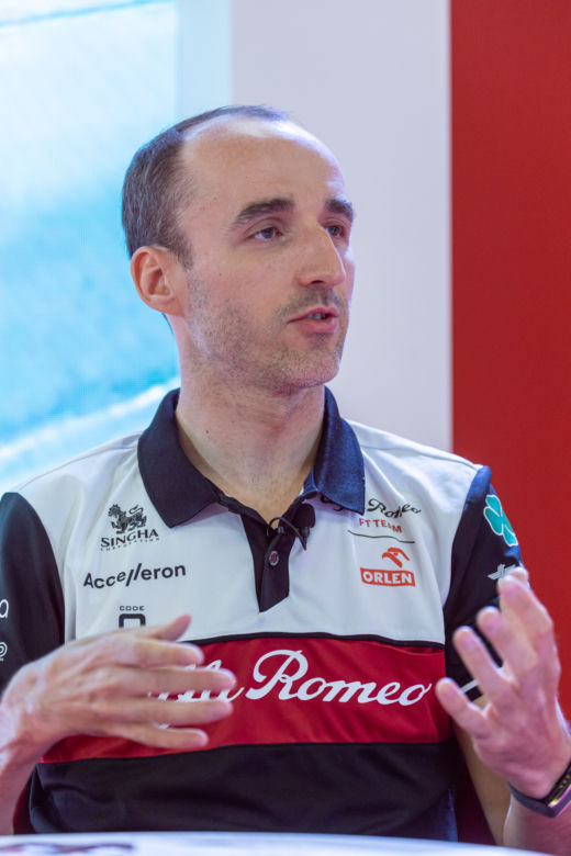 Robert Kubica: Ściganie się jest jak nałóg 