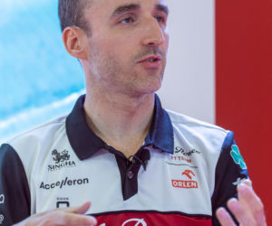 Robert Kubica: Ściganie się jest jak nałóg 