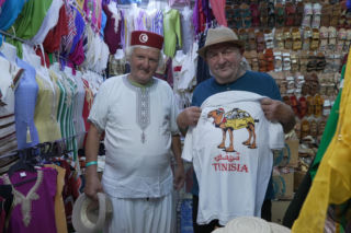 Rolnicy. Podlasie. Gienek i Jastrząb z lecą do Afryki! Czeka ich rejs pirackim statkiem i wielbłądy na Saharze