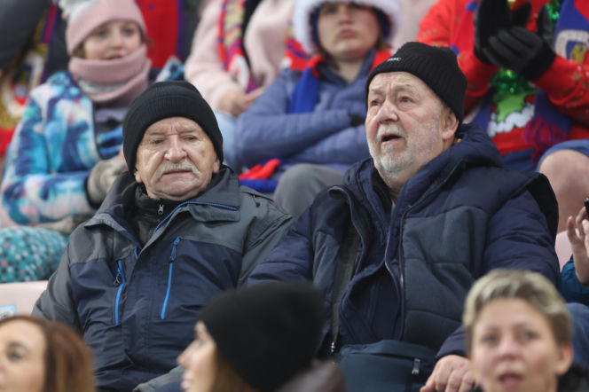 Mecz Piast Gliwice - Legia Warszawa. Kibice na stadionie