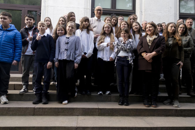 Włodzimierz Czarzasty robi budki dla ptaków Sejm/Piotr Tracz