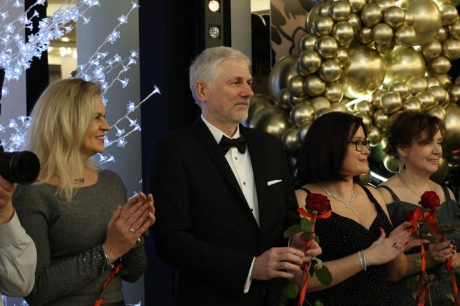 Barbara Nowacka na studniówce