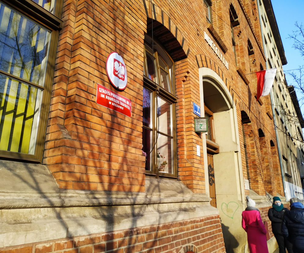 Dzieci wracają do szkół po feriach. Rodzice i nauczyciele spokojni o ich zdrowie