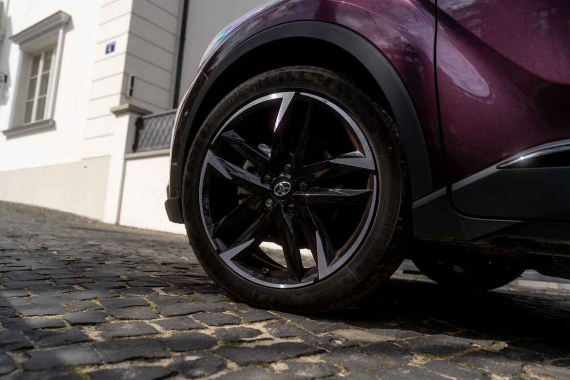 Toyota C-HR GR Sport 2.0 Hybrid Dynamic Force 184 KM e-CVT