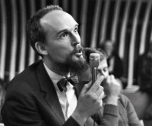 Młody Janusz Korwin-Mikke. Zobacz, kim był