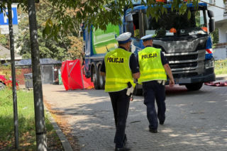 Śmiertelny wypadek w Warszawie. Nie żyje kobieta