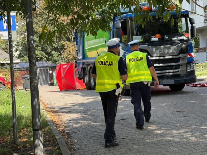 Śmiertelny wypadek w Warszawie. Nie żyje kobieta