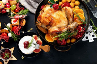 Świąteczny obiad: 17 sprawdzonych i wyjątkowych dań na bożonarodzeniowe spotkanie z rodziną