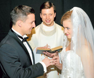 Bożenka wychodzi za mąż