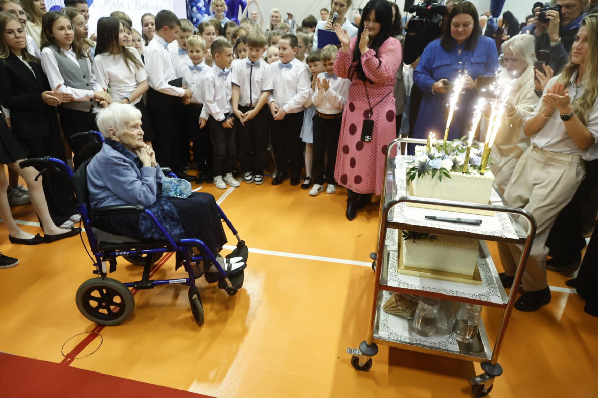 Setne urodziny Haliny Rogozińskiej ps. Mała i Niebieska i niezwykłe prezenty!