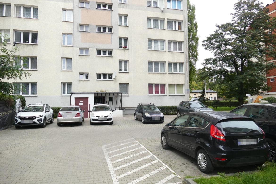 Zadźgał Tomka widelcem do mięsa, bo ujrzał w nim dzika. „Oskarżony miał wizje...”