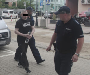 Morderstwo ratownika medycznego w Siedlcach. Zaskakująca decyzja sądu, proces wstrzymany!
