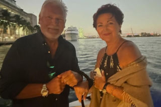 Kwaśniewscy spędzali czas u boku milionera. Można pozazdrościć! Zdjęcia trafiły do sieci