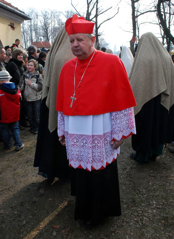Dziwisz