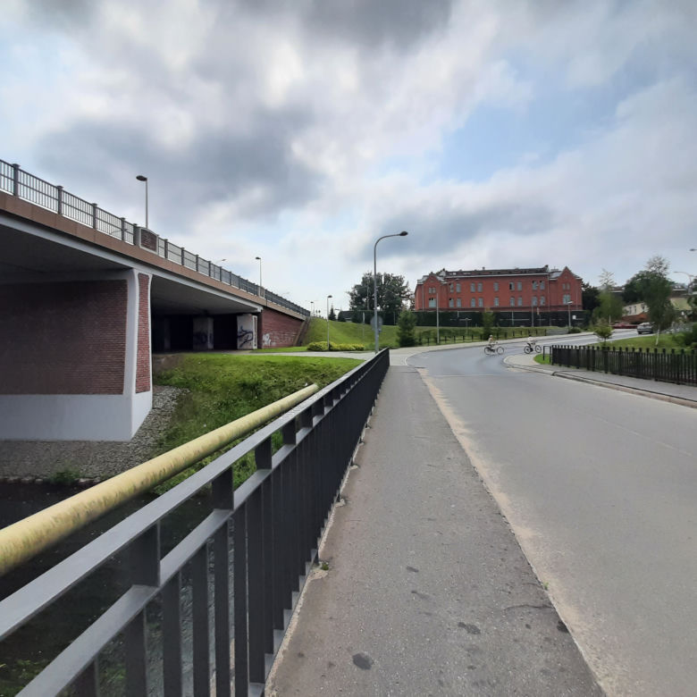 Olsztyn. Remont zabytkowego wiaduktu nad Łyną