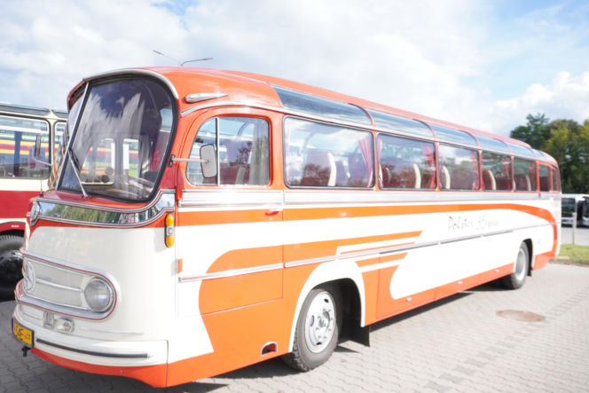 Kultowe autobusy opanowały Starachowice! Ruszył III Zlot i świętowanie 70-lecia komunikacji
