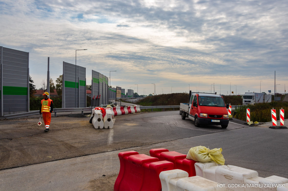 Duże zmiany na autostradzie A1. Na remontowanym odcinku są już dostępne dwa pasy ruchu w każdą stronę