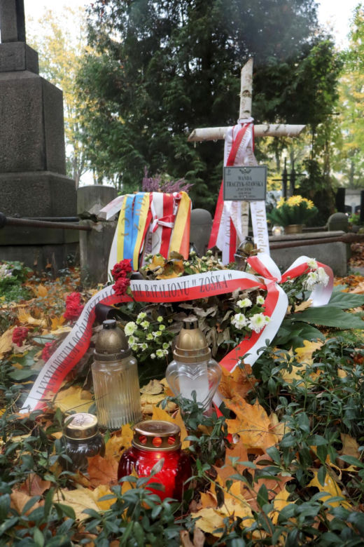 Skromniutki grób bohaterki. Wanda Traczyk-Stawska dostała muzeum, a mogiła czeka