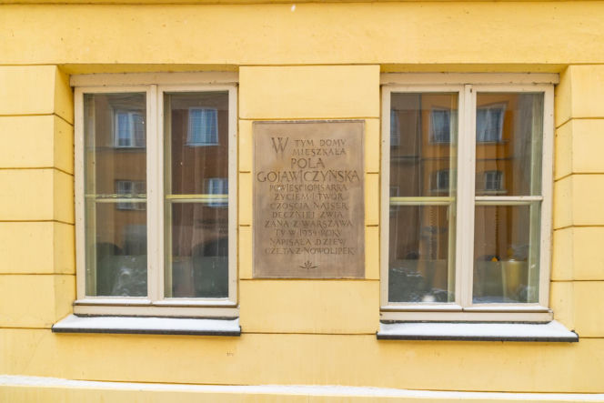 Dom Profesorów na ul. Brzozowej w Warszawie