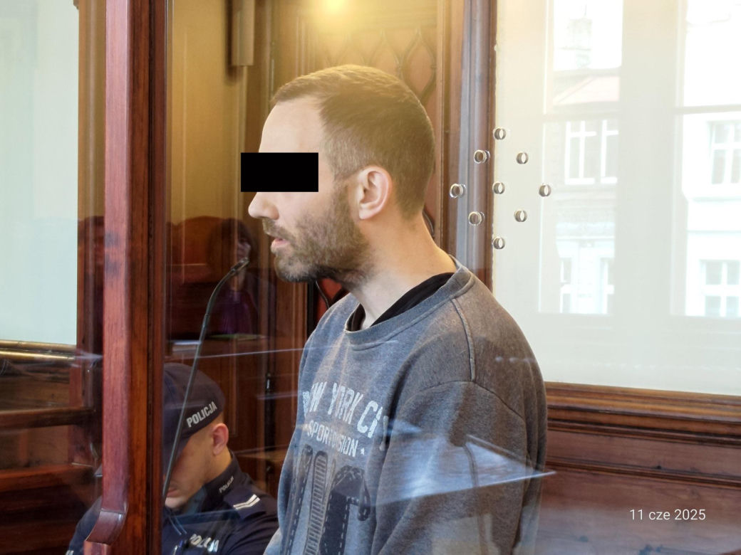Nie miał litości dla matki swoich dzieci. Ofiarę porównał do kurczaka