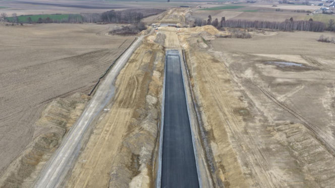 Budowa trasy S8 nabiera tempa. Ten odcinek pod Wrocławiem będzie gotowy najszybciej