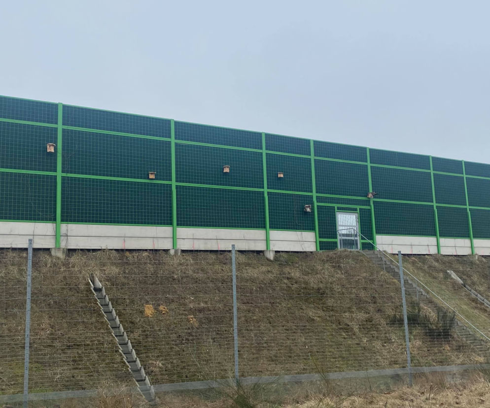 Budki lęgowe na ekranach akustycznych 