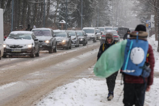 Najazd na Zakopane. Tłumy turystów zmierzają pod Tatry
