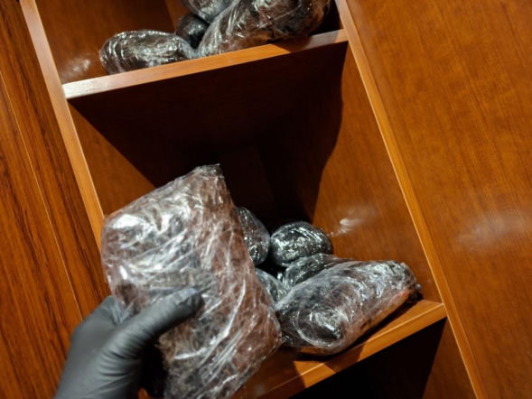 Policjanci zlikwidowali laboratorium mefedronu. Zatrzymany był poszukiwany przez Interpol