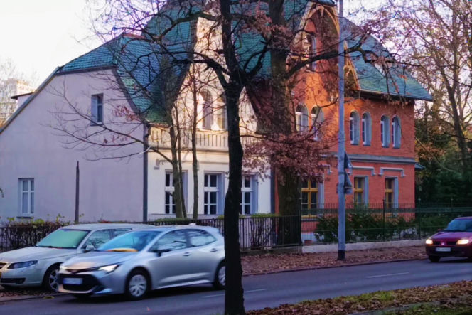 Wyremontowana willa przy ul. Królowej Korony Polskiej