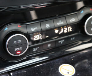 Infiniti Q30 Sport 2.0 Turbo AWD