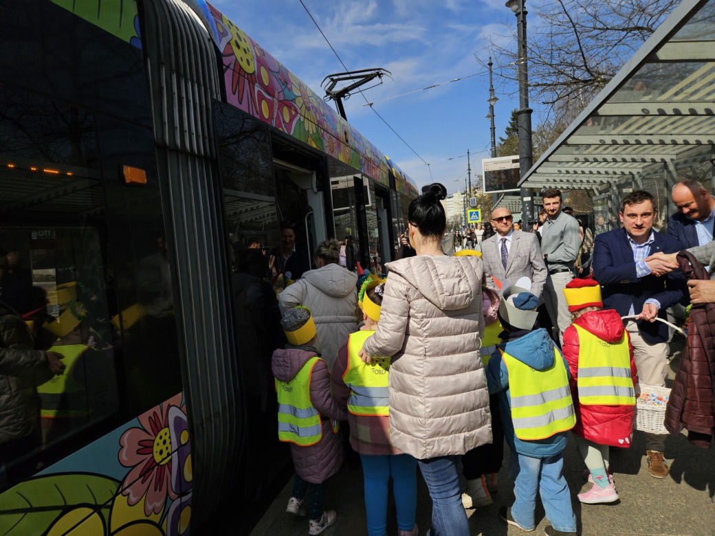 Wiosenno-letni tramwaj MZK w Toruniu