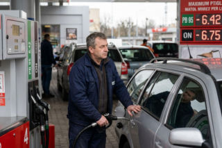 Limity cen paliw  przedłużone? Jest nowy termin