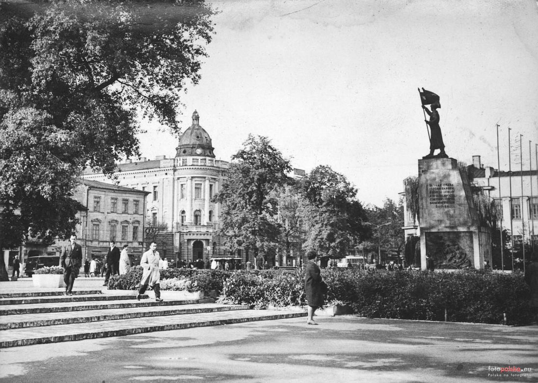 Tak kiedyś wyglądał Plac Litewski w Lublinie! Te zdjęcia są niesamowite!