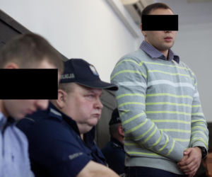 Wepchnęli Piotra pod autobus z zemsty. Tragedia w Pabianicach