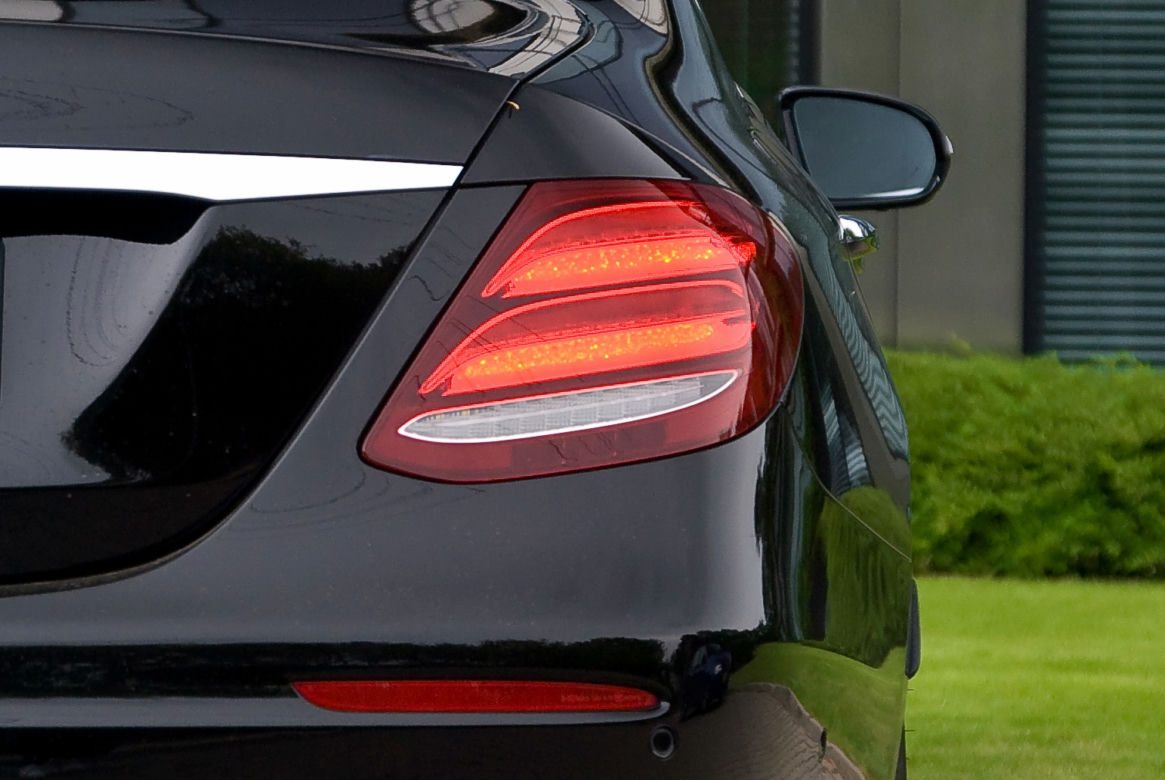 Mercedes-Benz E220d